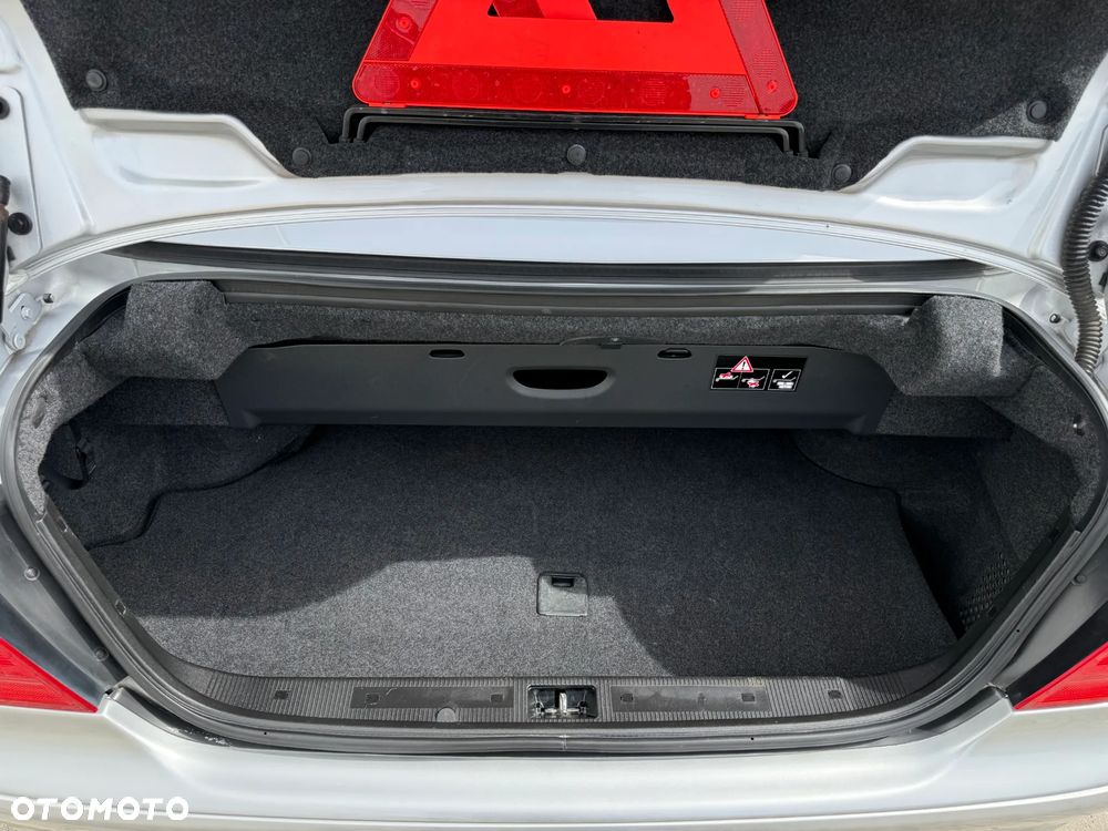 Mercedes-Benz CLK - 8