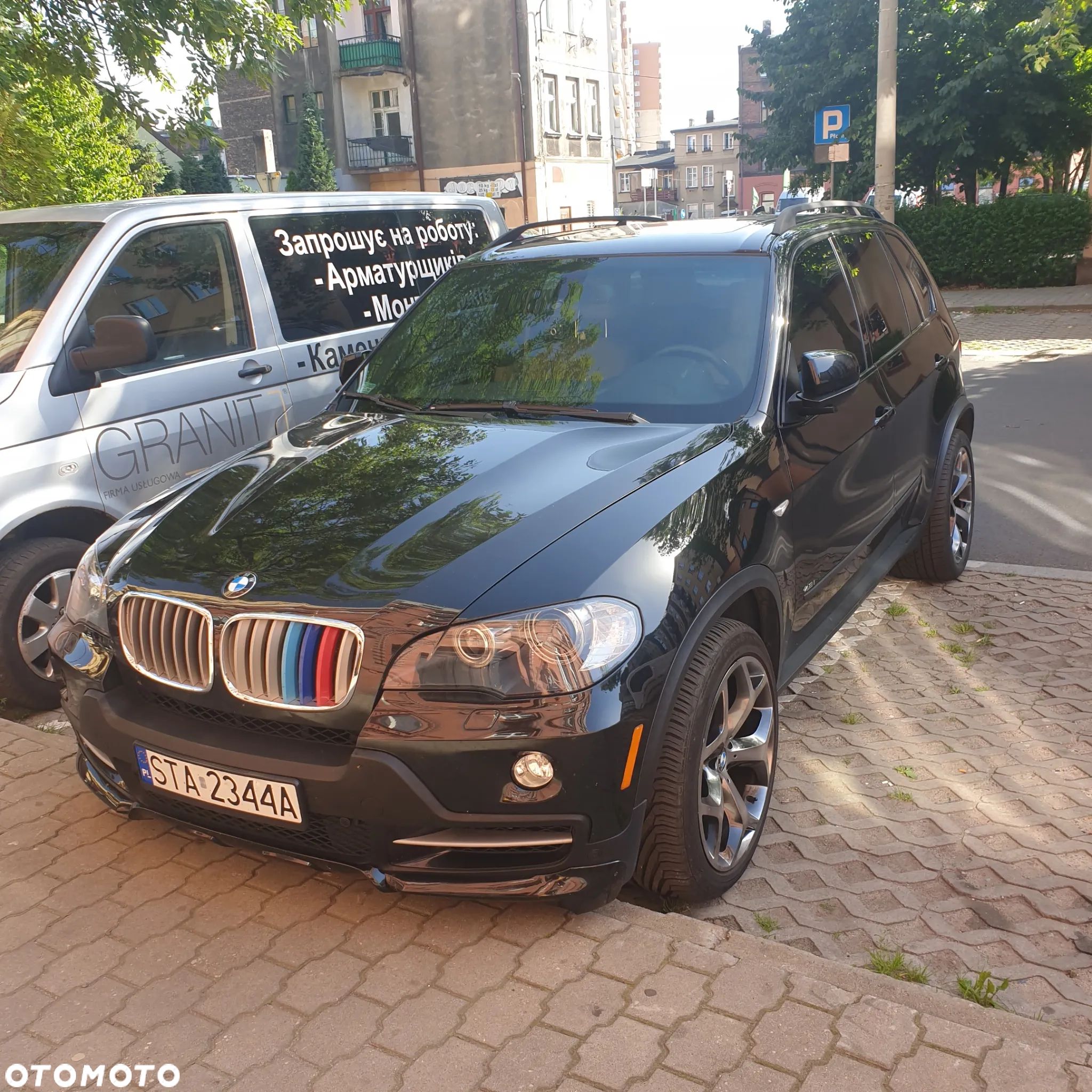 BMW X5 4.8i xDrive - 1