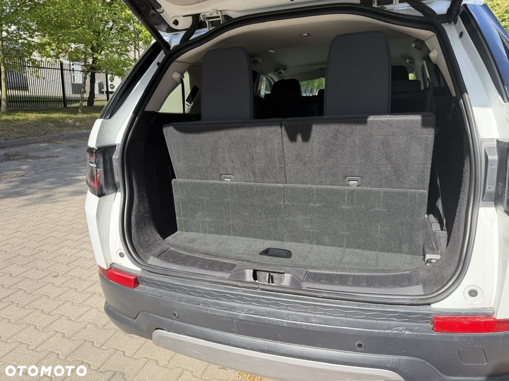 Land Rover Discovery Sport - 22