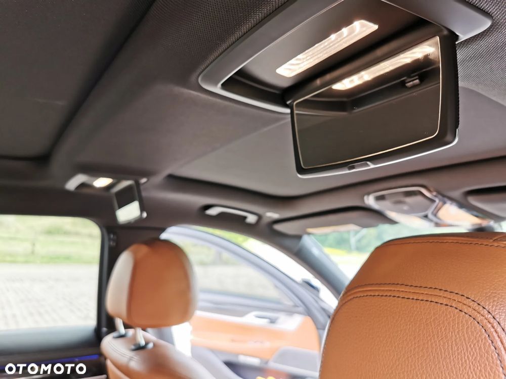 BMW Seria 7 - 15