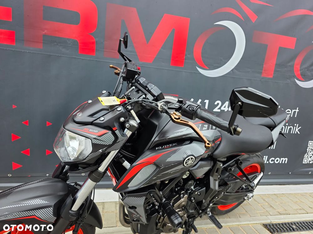 Yamaha MT - 16