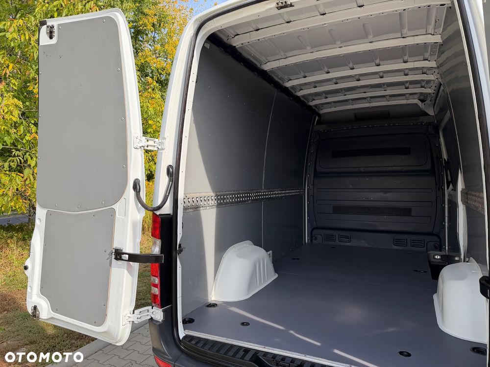 Mercedes-Benz SPRINTER - 30