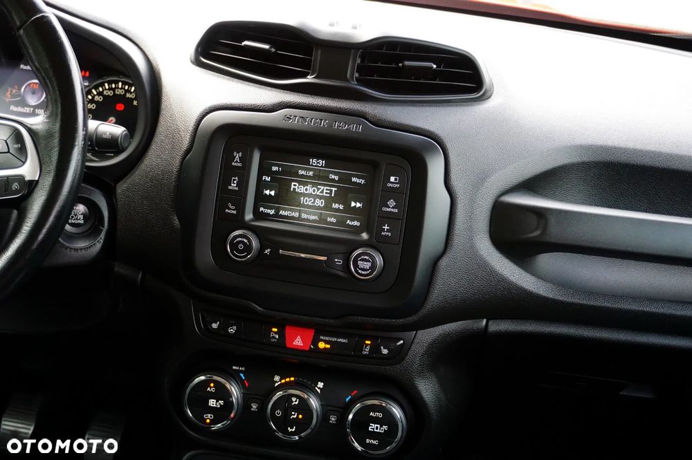 Jeep Renegade 1.4 MultiAir Limited - 30