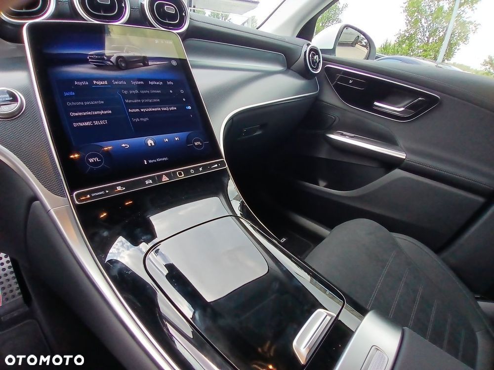 Mercedes-Benz GLC 200 d mHEV 4-Matic AMG Line - 16