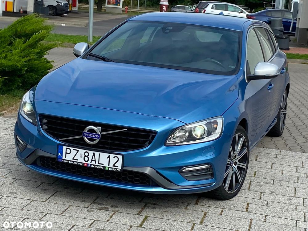Volvo V60 D2 Drive-E R-Design Momentum - 3