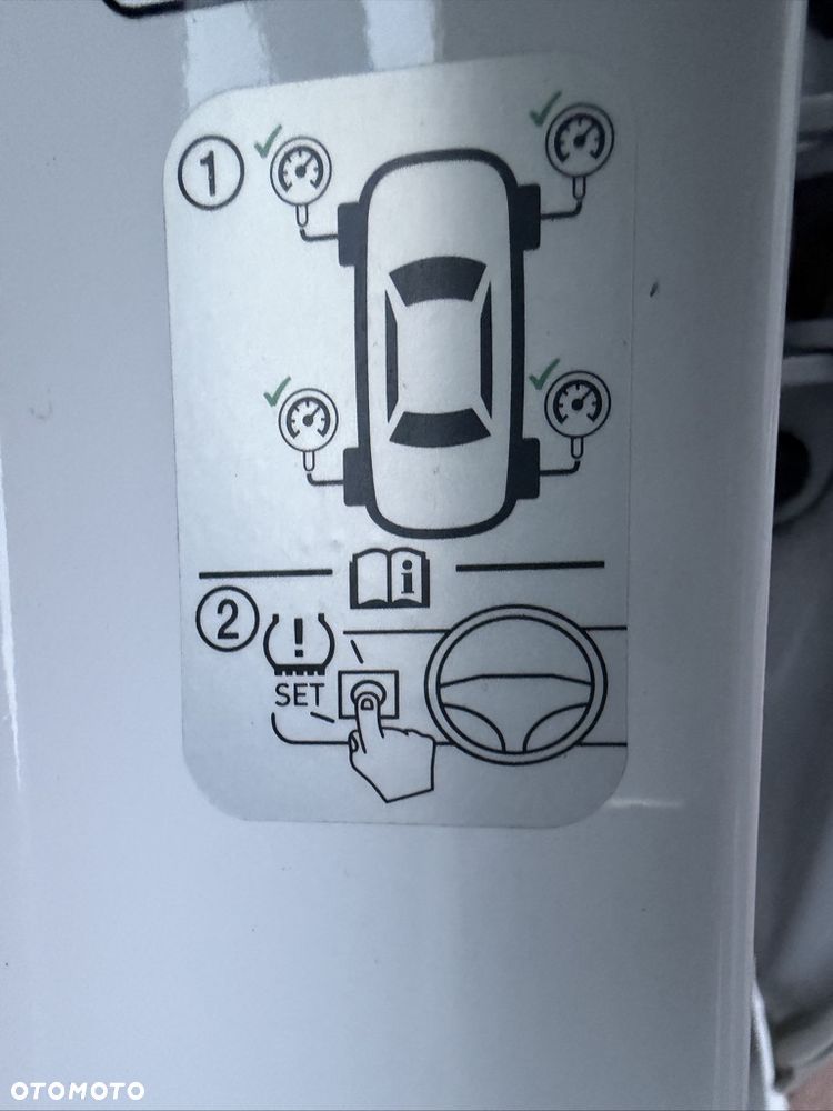 Hyundai i30 1.0 T-GDI 48V-Hybrid DCT N-Line - 23