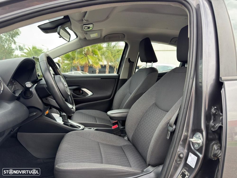 Toyota Yaris 1.5 HDF Comfort Plus - 17