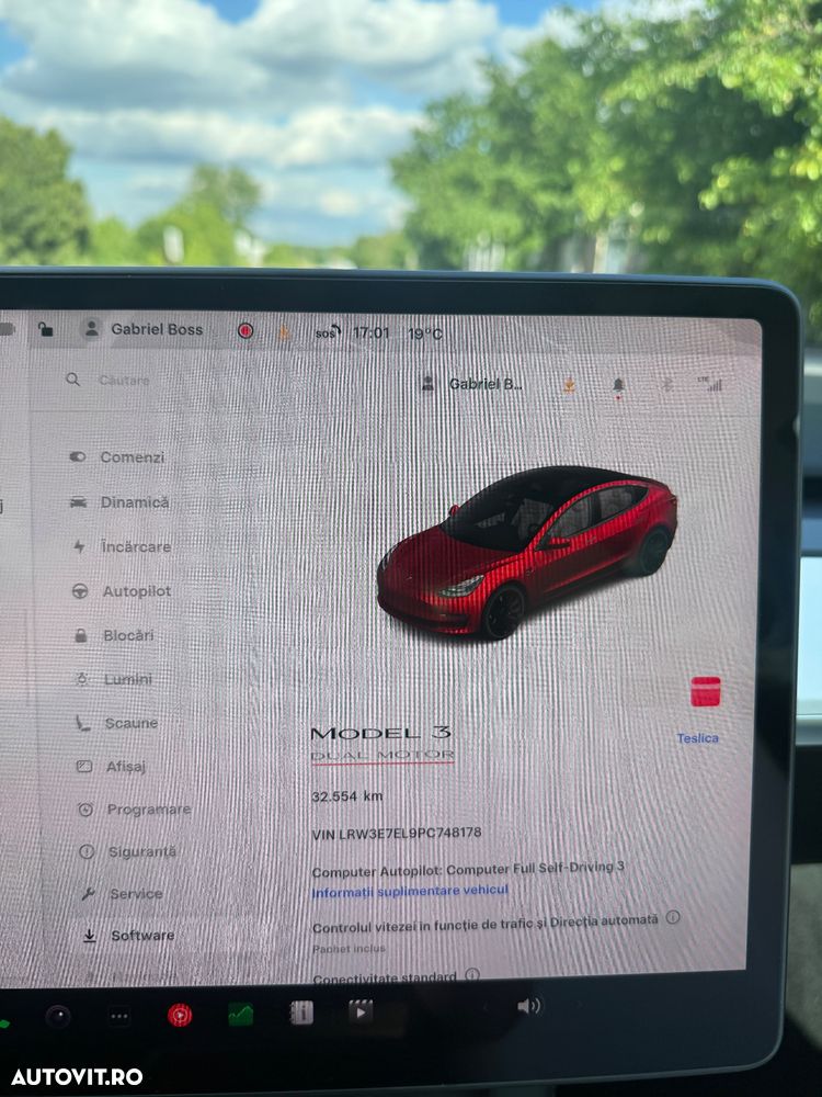 Tesla Model 3 Performance - 10