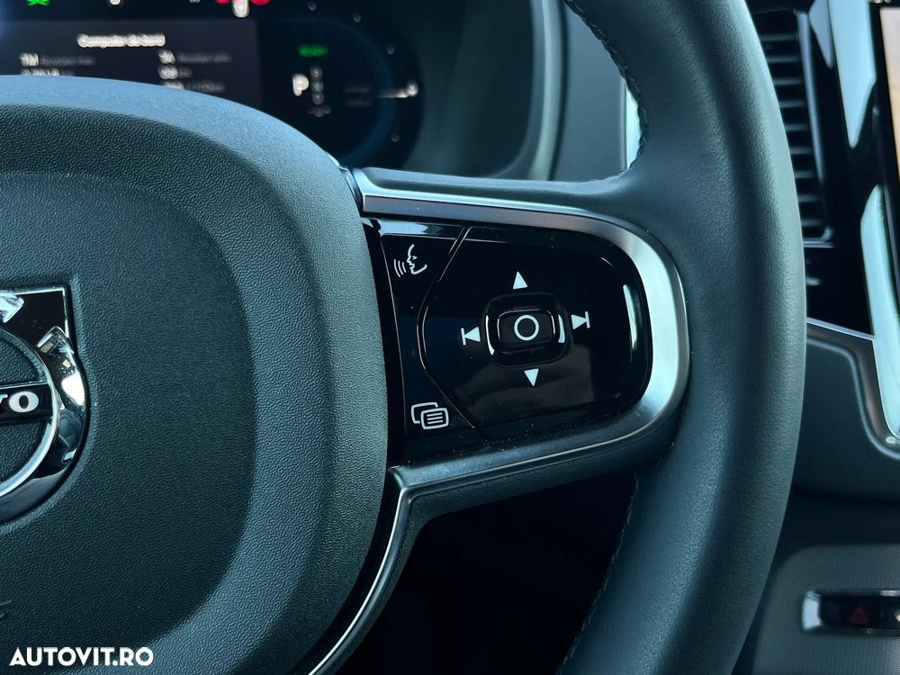 Volvo XC 90 Recharge T8 eAWD R-Design - 18