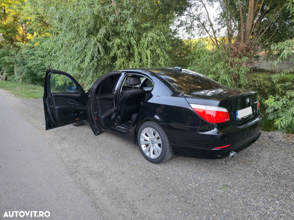 BMW Seria 5 520d Aut. Edition Exclusive - 8