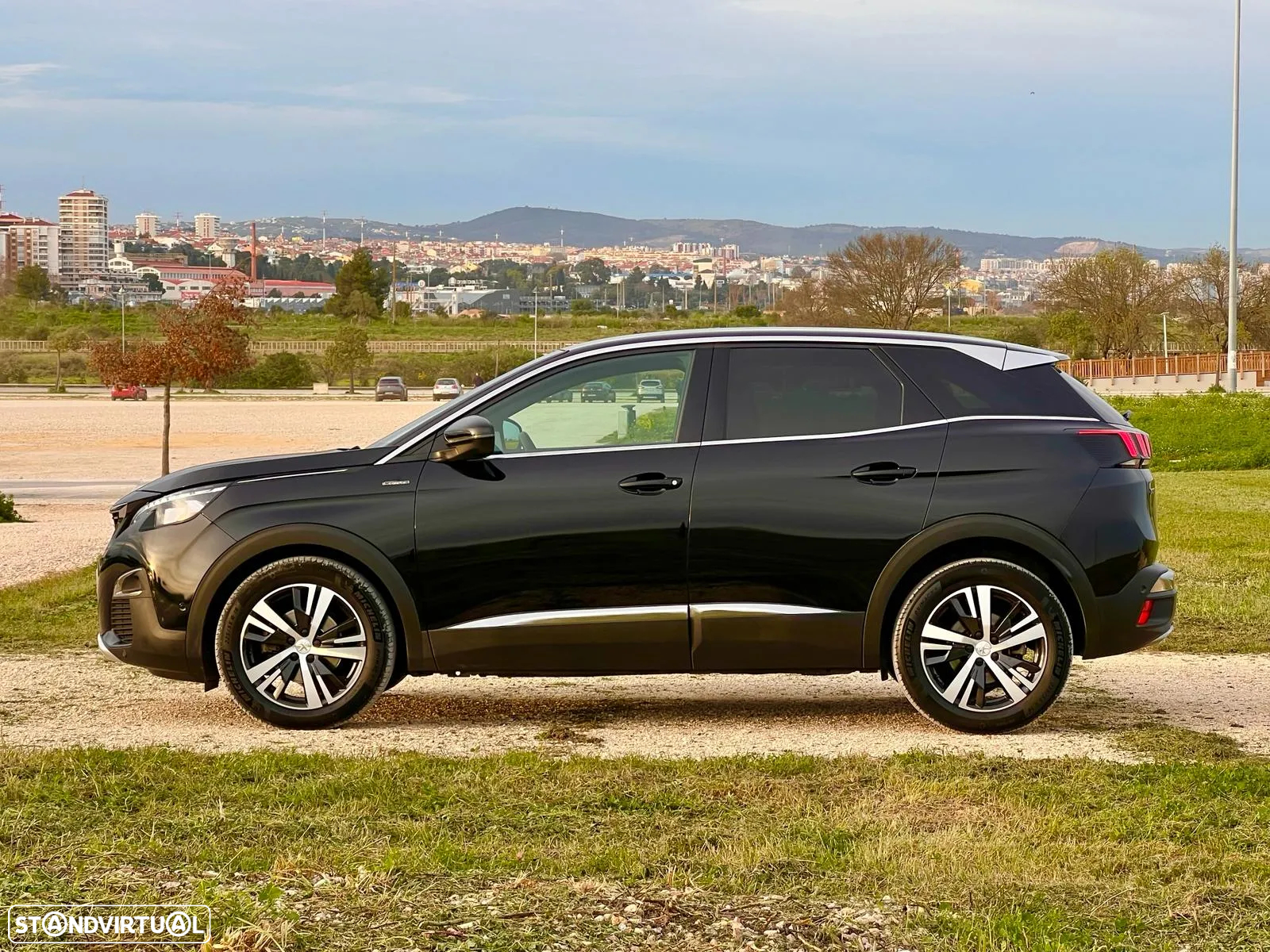Peugeot 3008 1.5 BlueHDi GT Pack EAT8 - 4