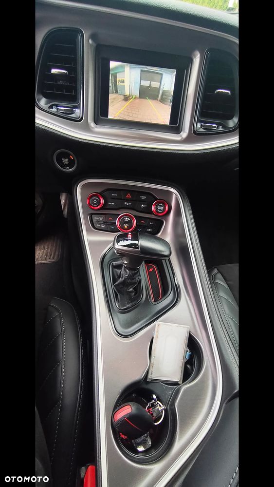 Dodge Challenger 5.7 R/T - 17