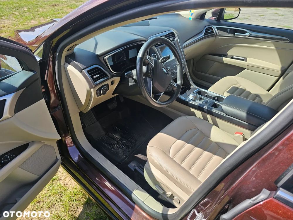 Ford Fusion 2.0 EcoBoost Titanium - 6