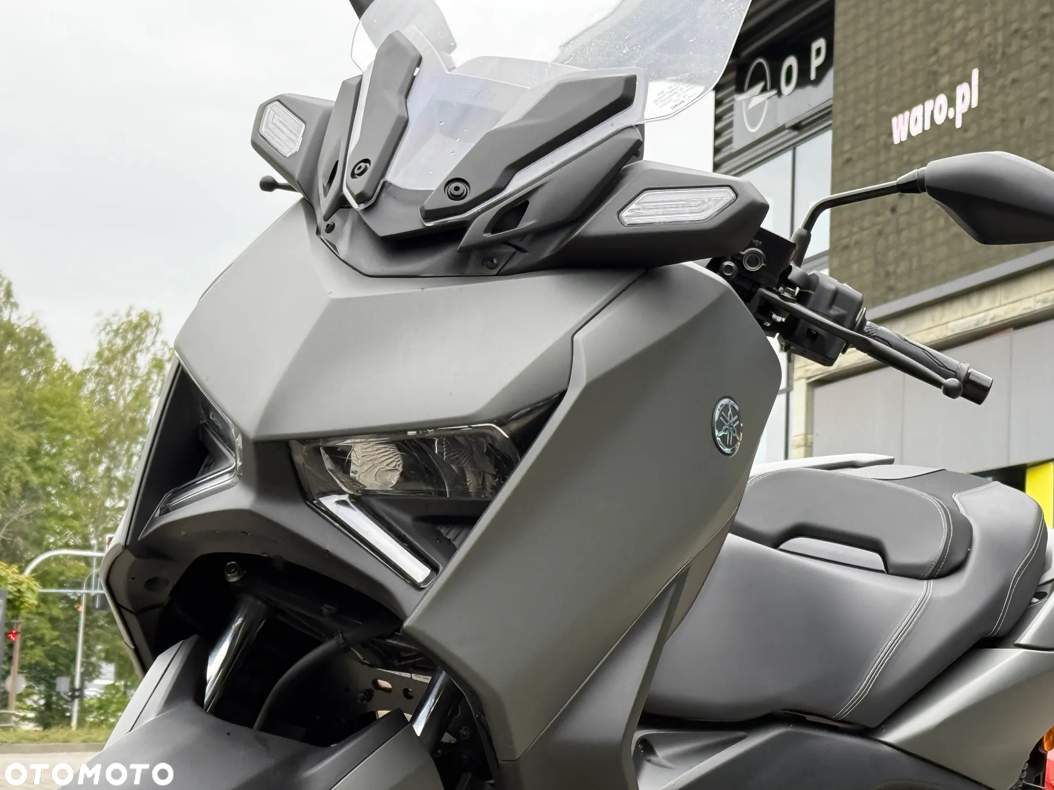 Yamaha X-max - 3