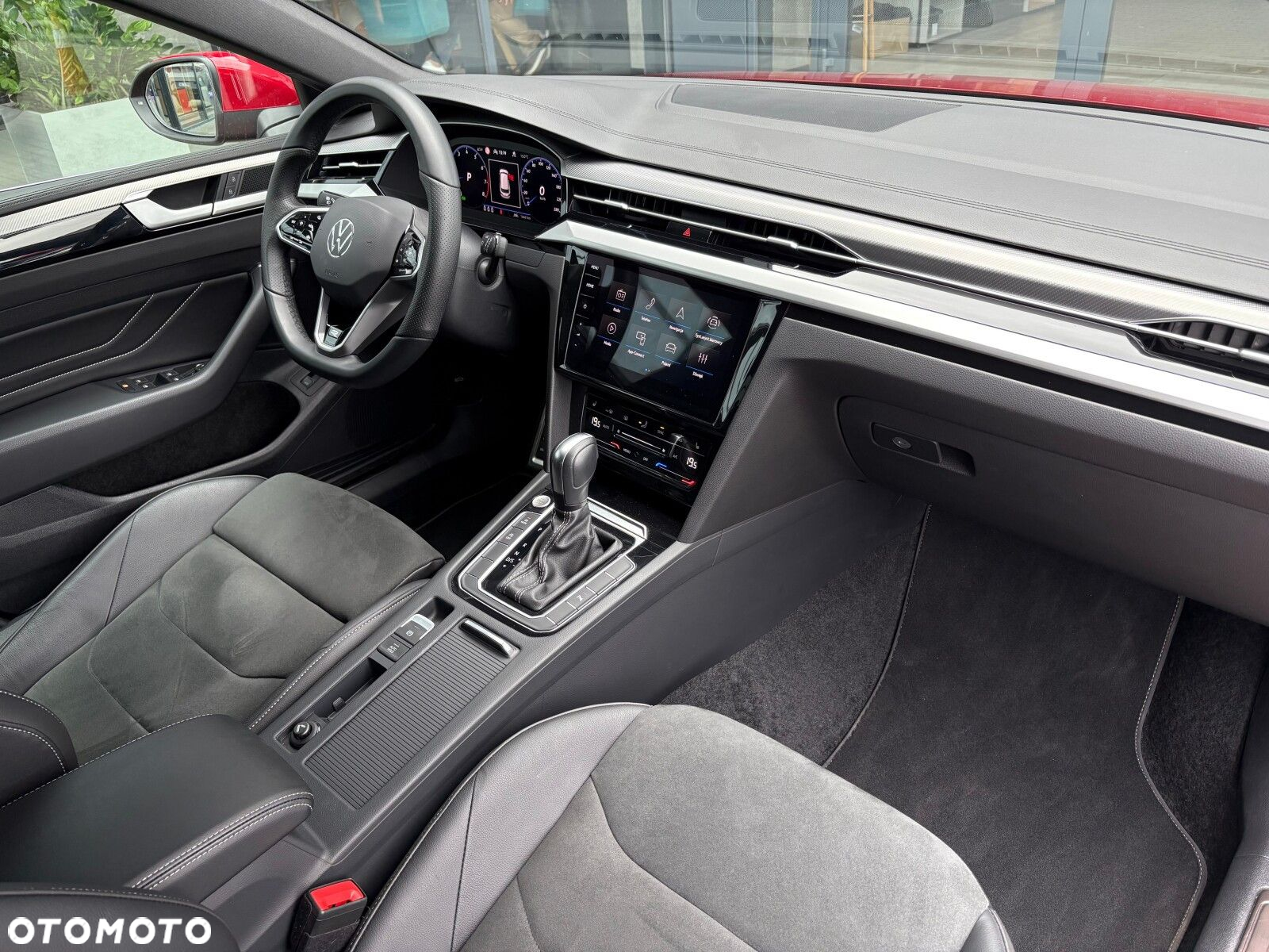 Volkswagen Arteon 2.0 TSI R-Line DSG - 17