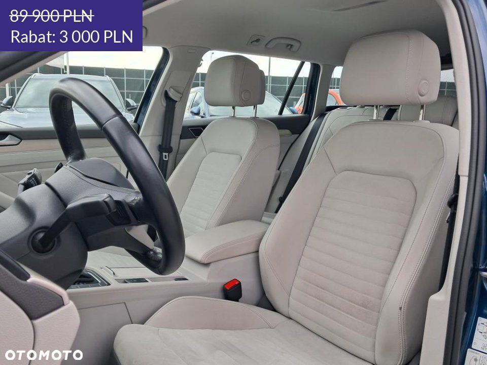 Volkswagen Passat - 16