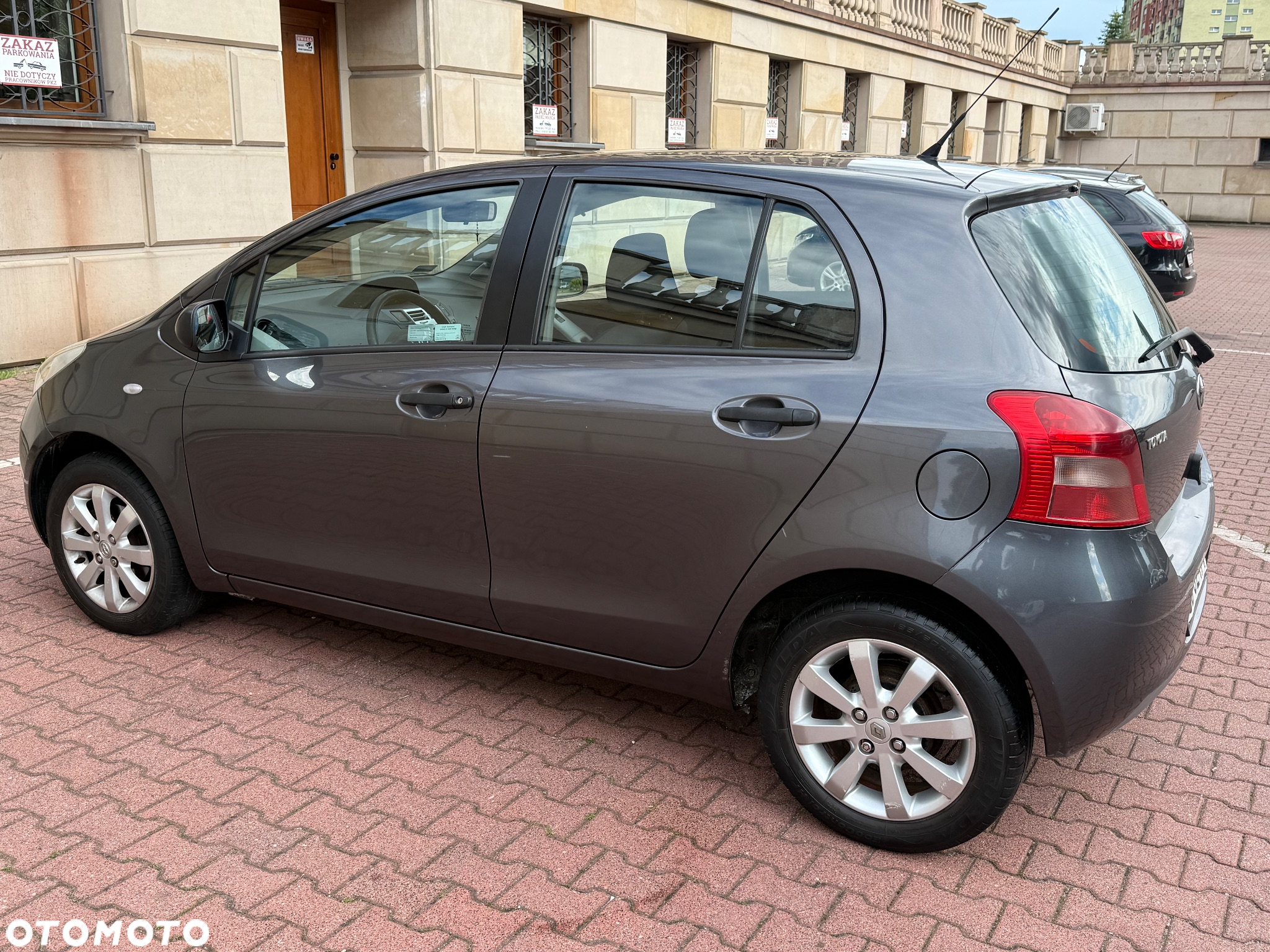 Toyota Yaris 1.3 Luna A/C - 18