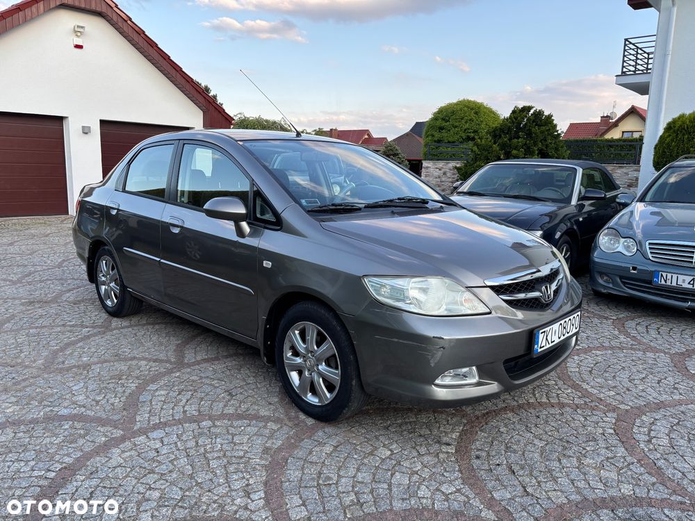Honda City 1.4 Comfort - 5