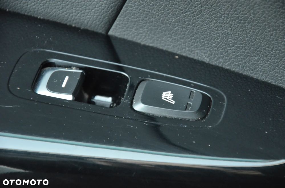 Kia Sportage 1.6 GDI 2WD ISG Dream-Team Edition - 27