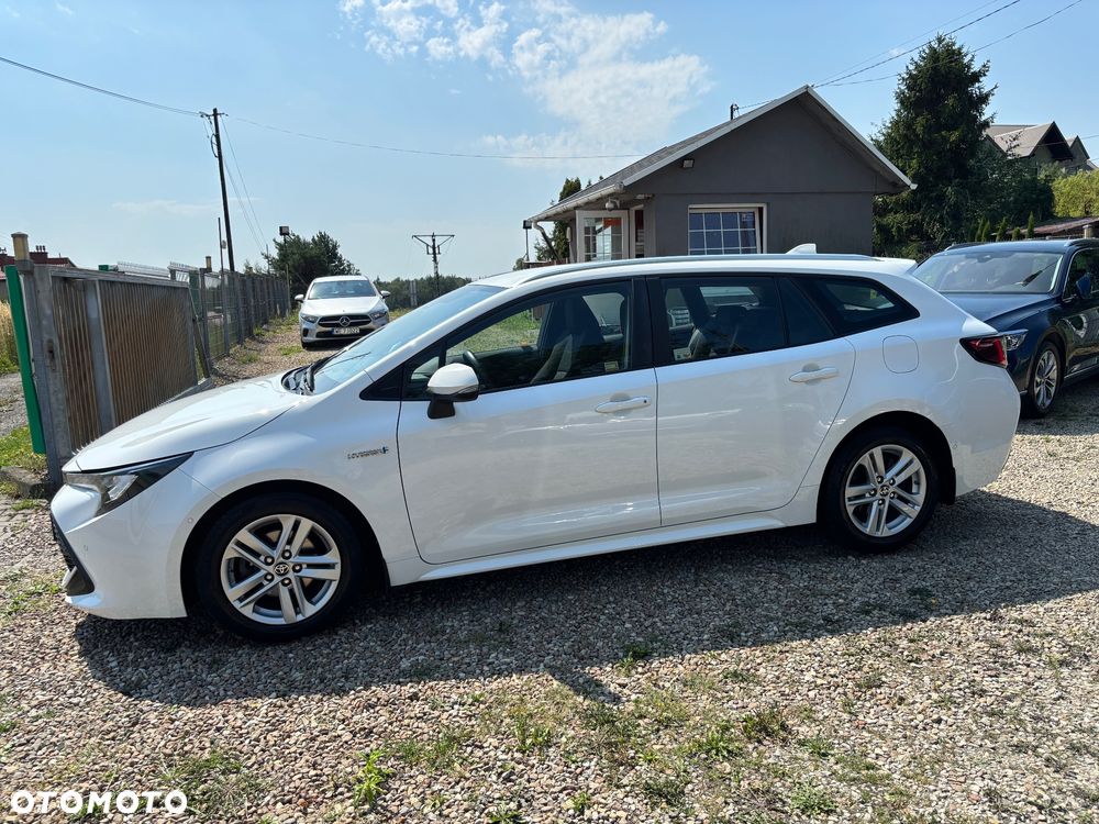 Toyota Corolla 1.8 Hybrid Comfort - 23