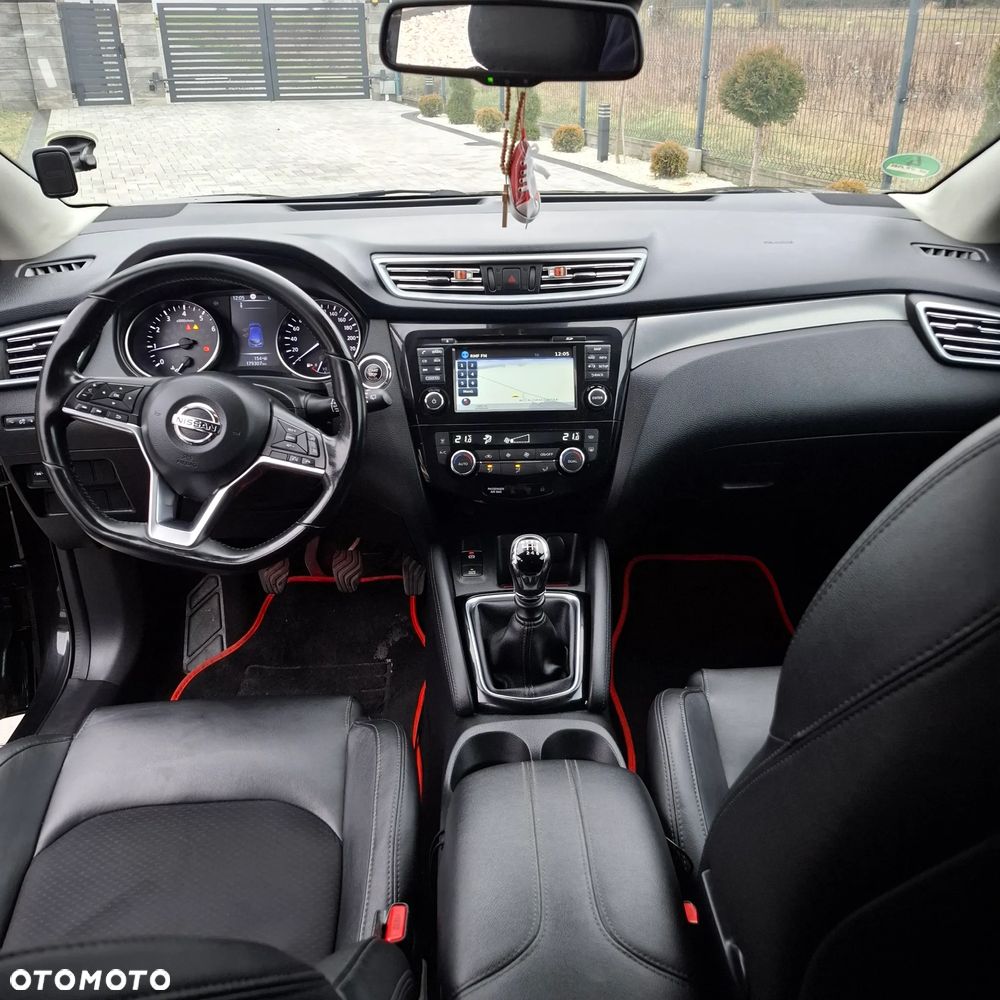 Nissan Qashqai 1.6 DIG-T N-Connecta - 11