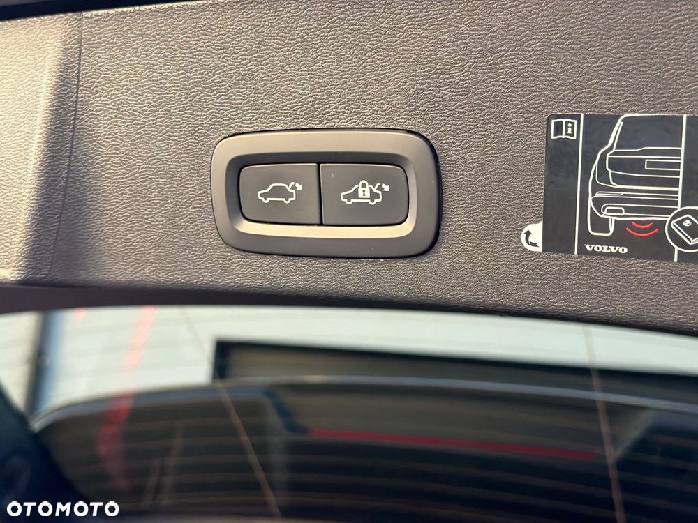 Volvo XC 40 T3 Geartronic RDesign - 11