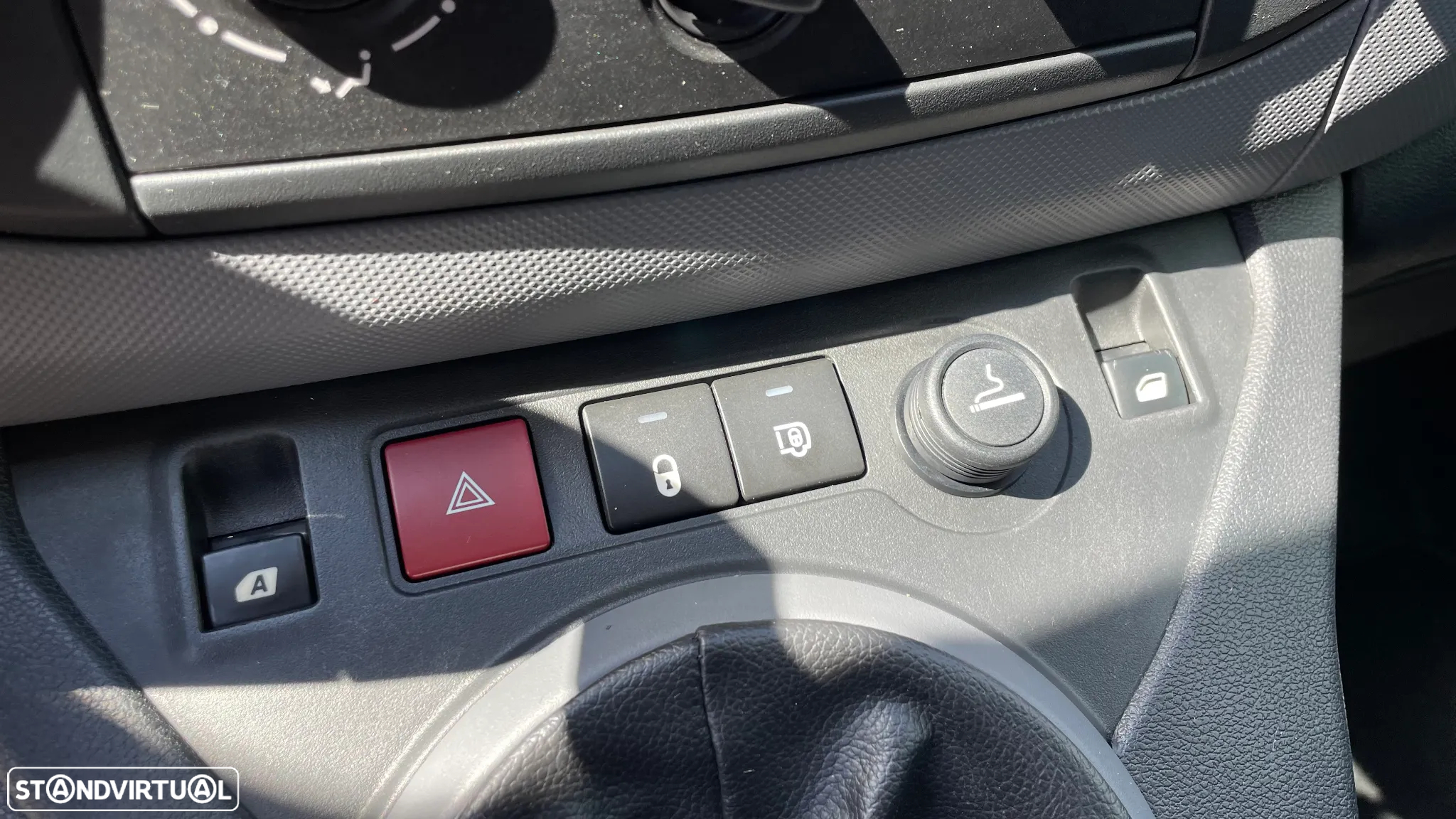 Citroën Berlingo 1.6 BlueHDi L1 Club 3L - 21
