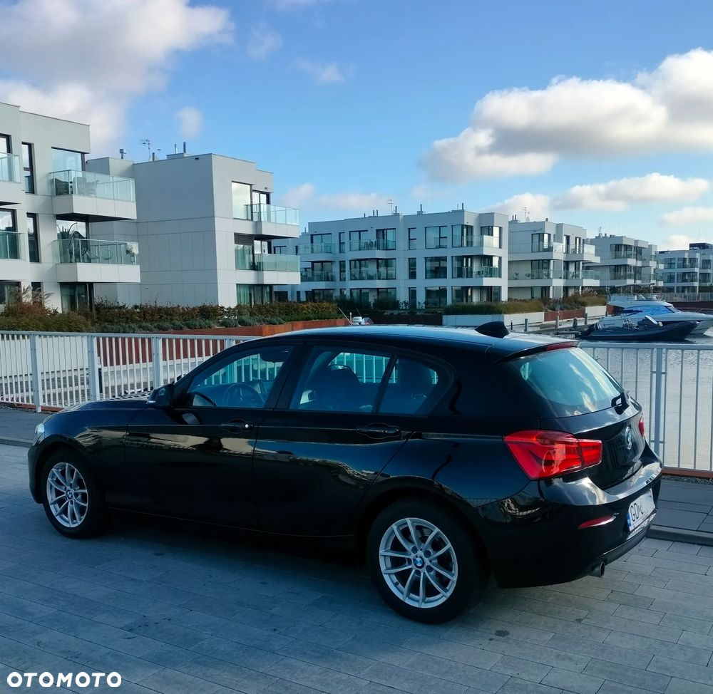 BMW Seria 1 116i - 1
