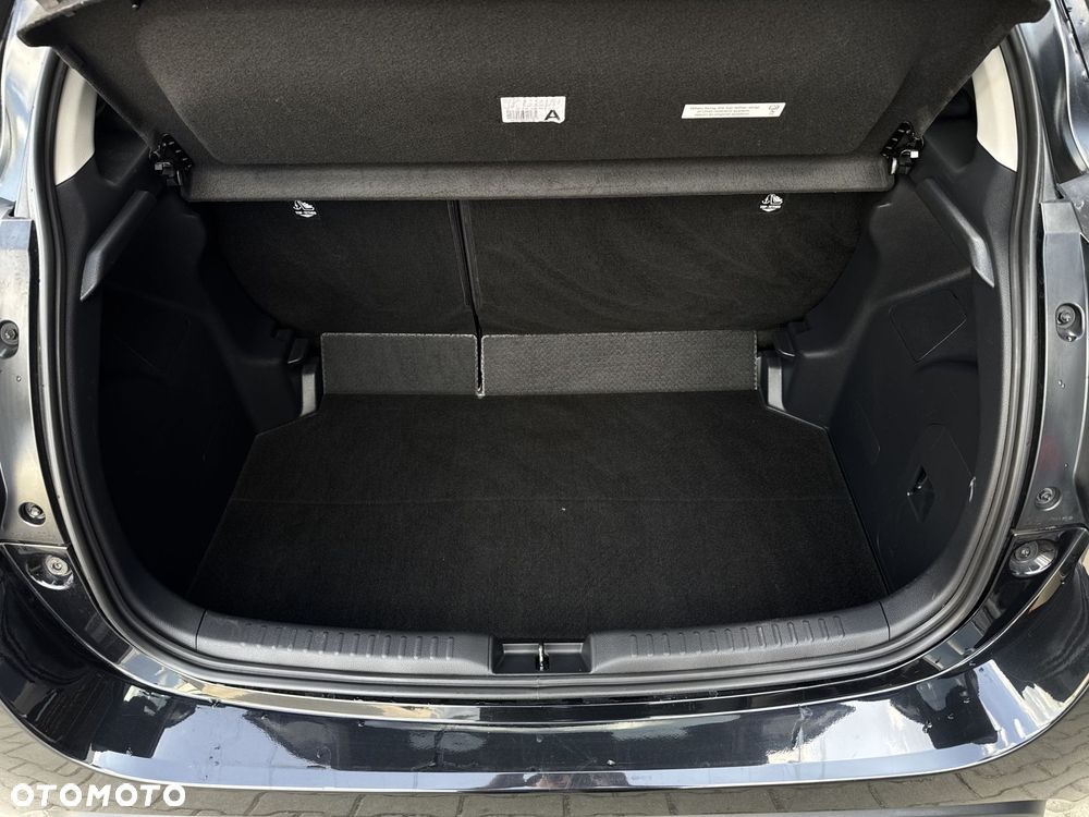 Toyota Yaris - 32