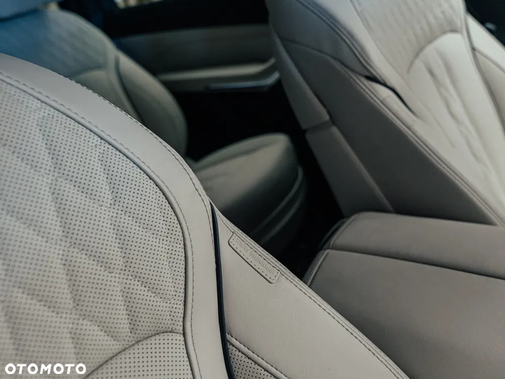 BMW X7 - 15