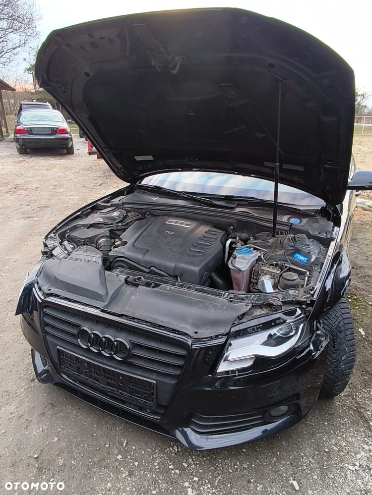 Audi A4 Avant 2.0 TDI DPF Ambiente - 9