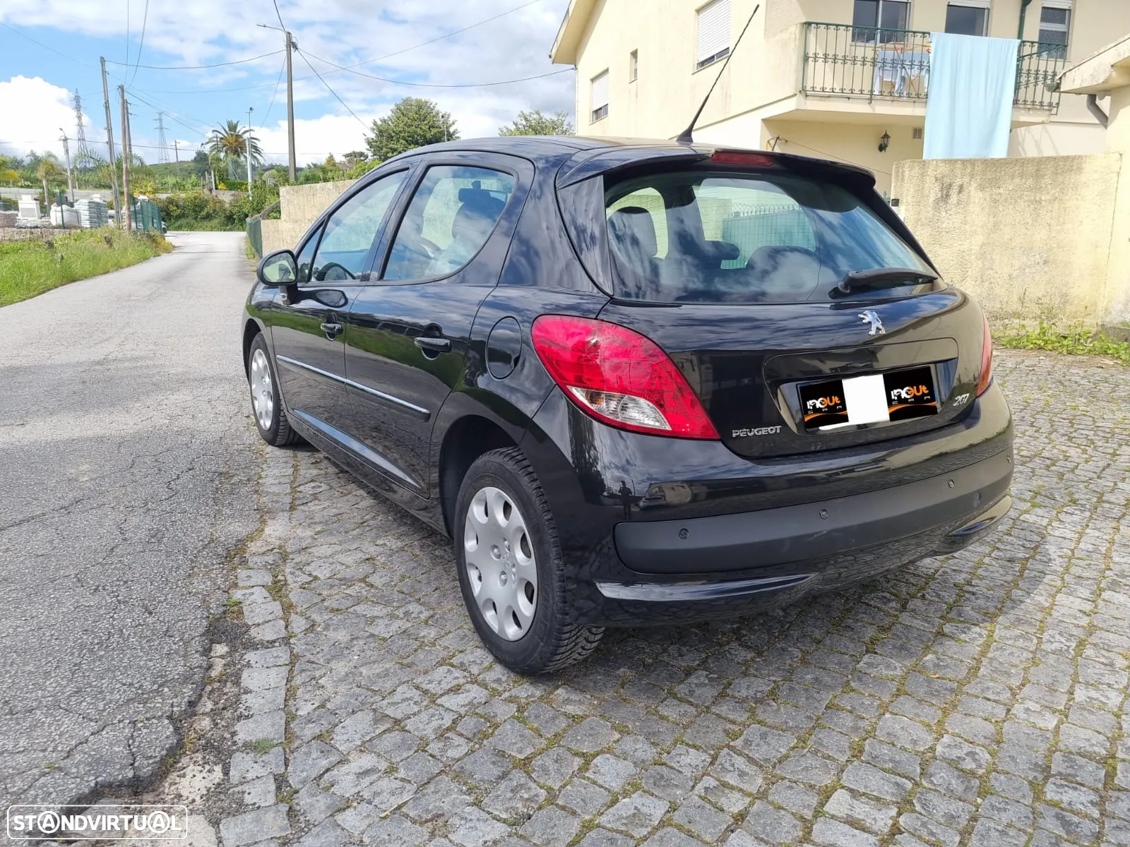 Peugeot 207 90 HDi FAP (Blue Lion) 98G - 8