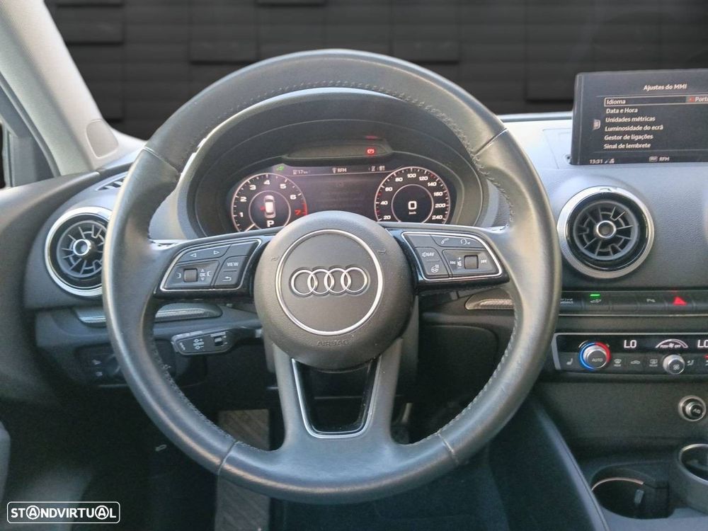 Audi A3 Sportback e-tron 1.4 TFSI Sport S tronic - 9