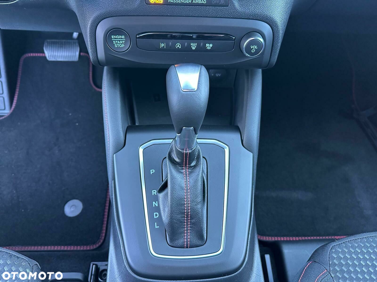Ford Focus - 25