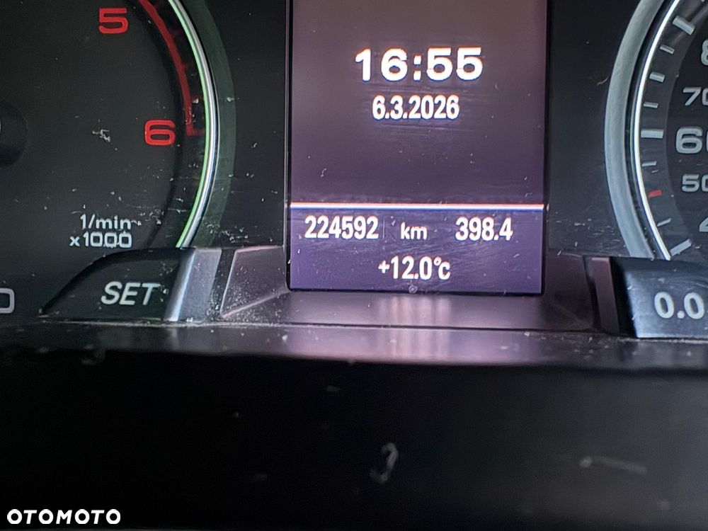 Audi A4 Avant 3.0 TDI DPF quattro S tronic S line Sportpaket - 14
