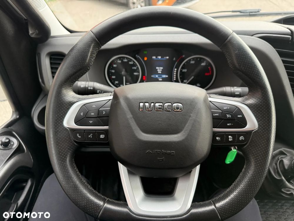 Iveco Daily 35S14, 2.3 140KM, L4h2 Maxi, Automat HiMatic, Niski przebieg - 21
