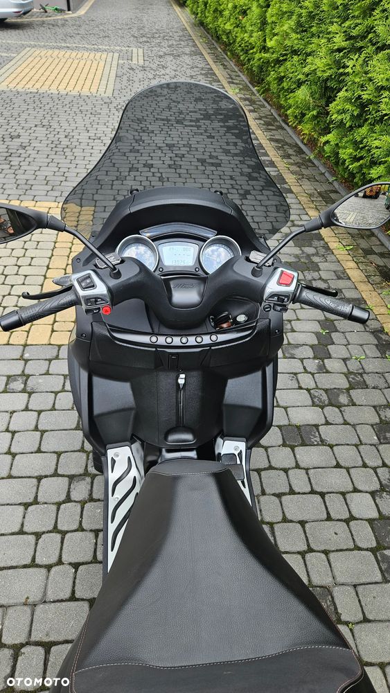 Piaggio MP-3 - 19