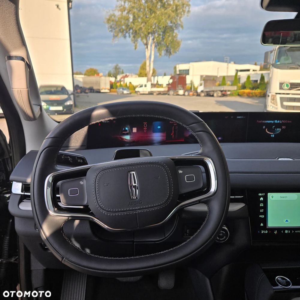 Lincoln Navigator - 13