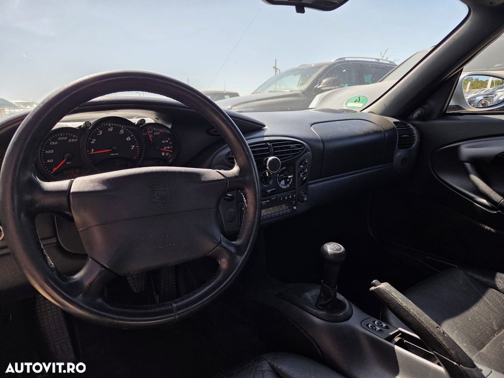 Porsche Boxster - 9