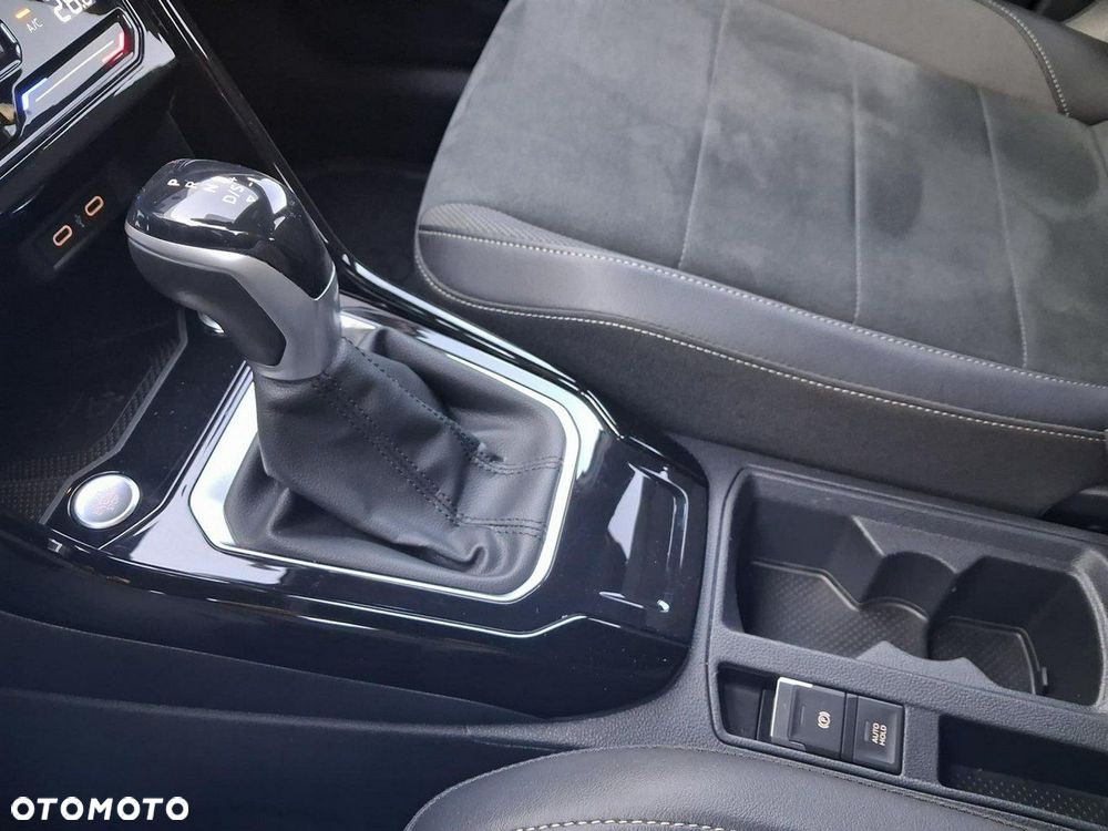 Volkswagen T-Roc - 28