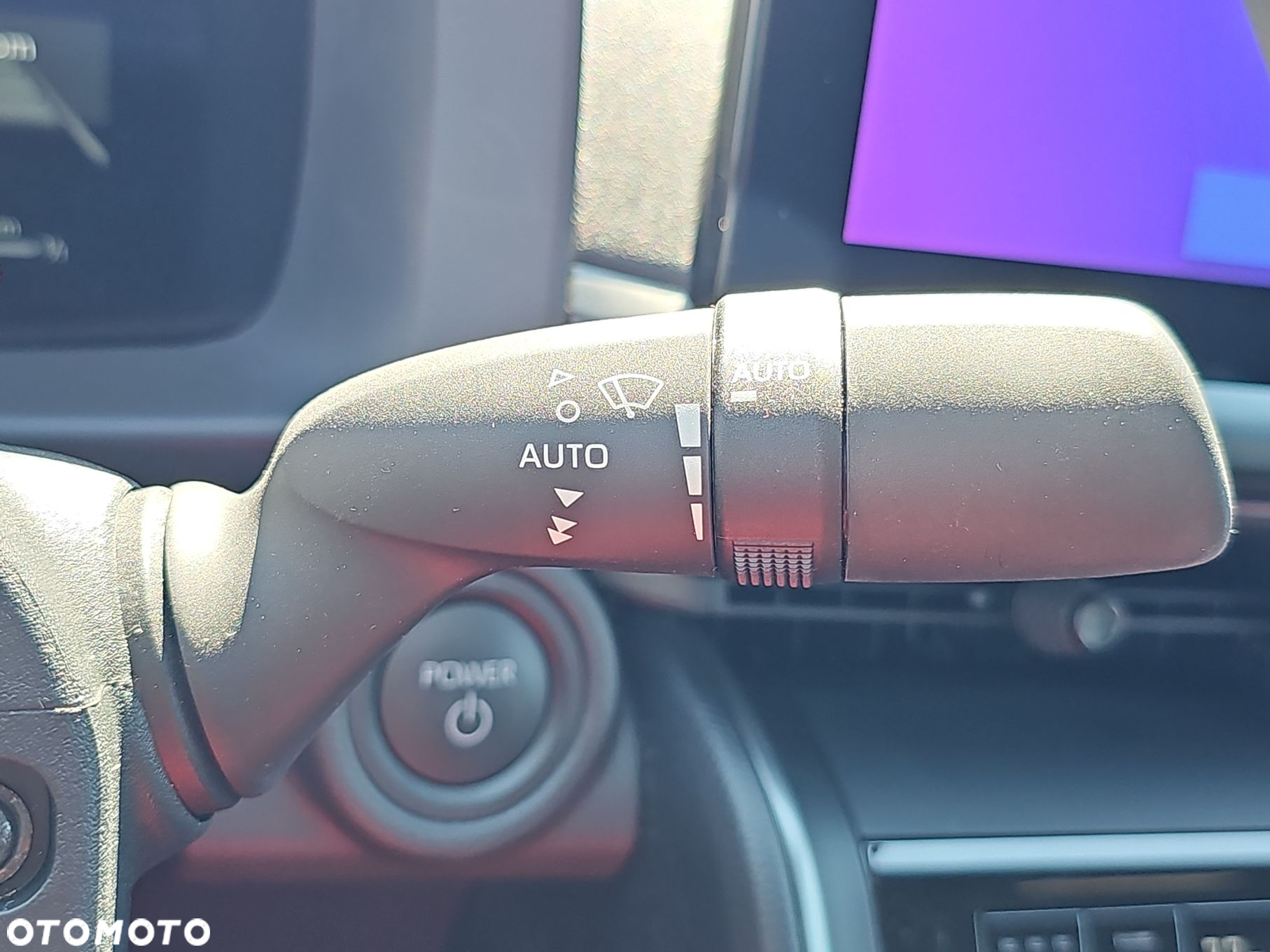 Toyota C-HR - 24
