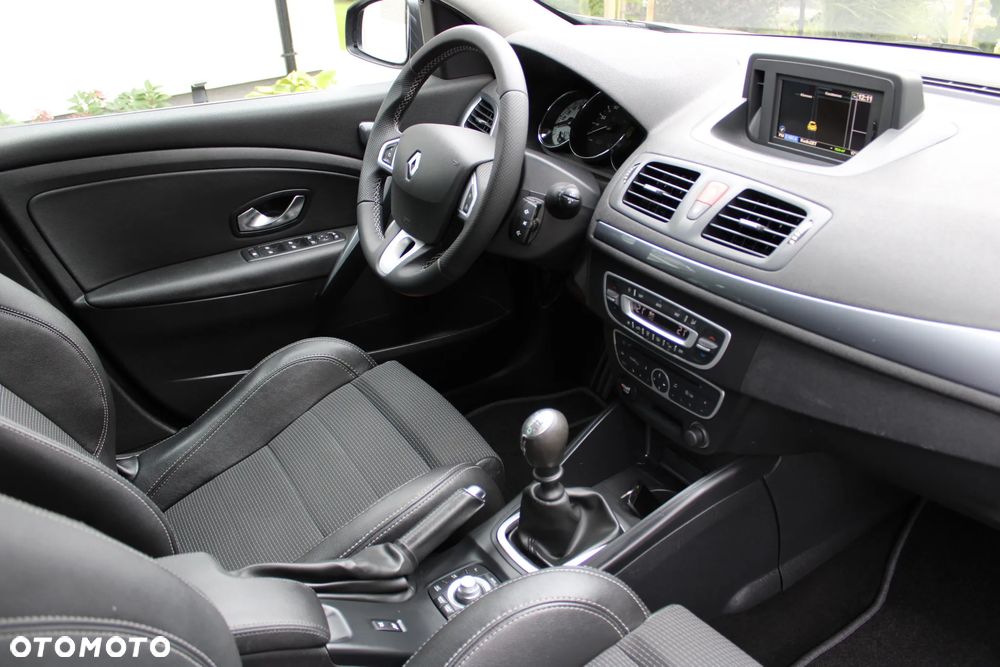 Renault Megane TCe 180 GT - 34