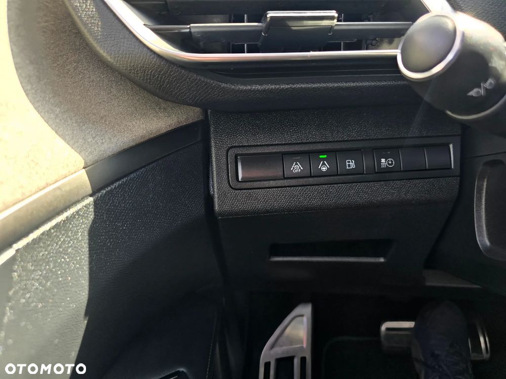 Peugeot 3008 1.6 PureTech Hybrid PHEV GT Pack S&S EAT8 - 36