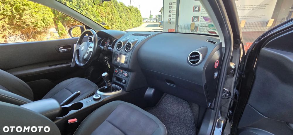 Nissan Qashqai 1.6 dCi 4 x 4 DPF Start/Stop tekna - 37