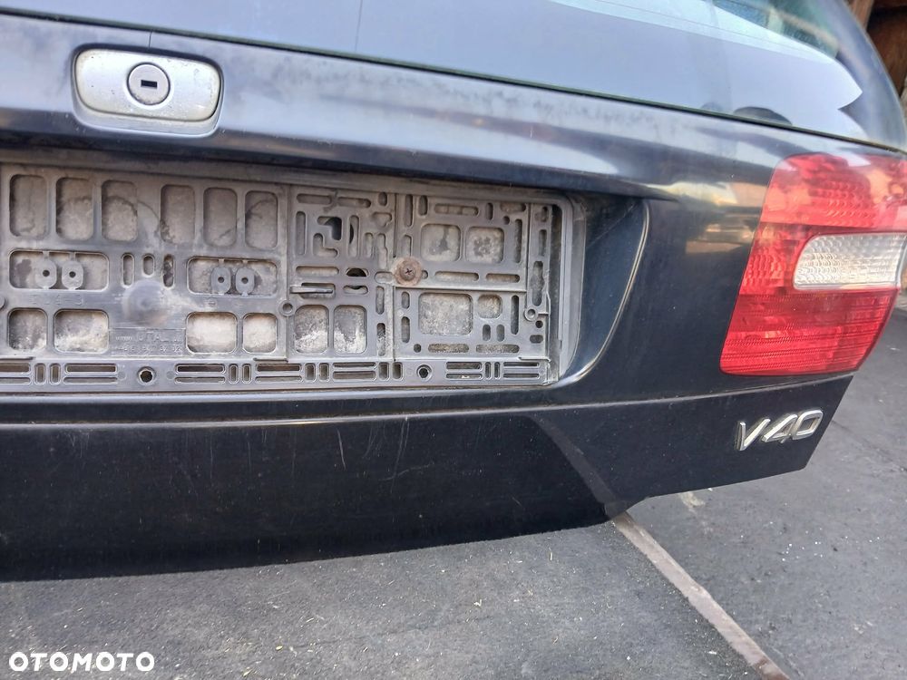 Volvo V40 klapa bagażnika - 3