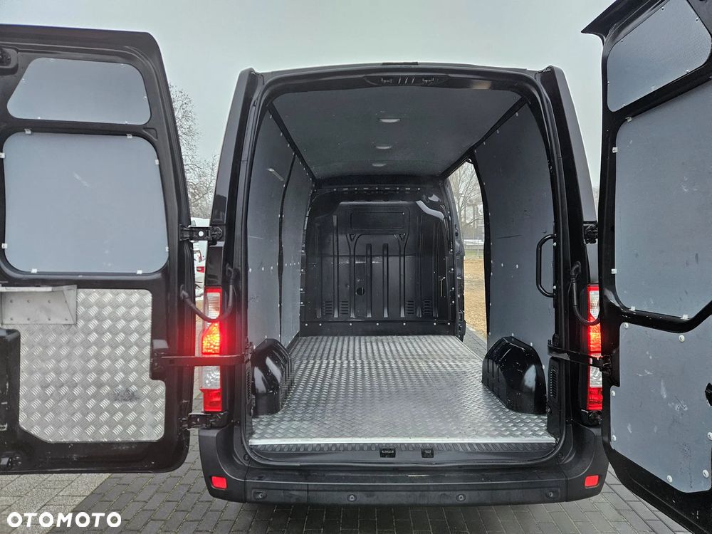 Renault Master L2H2 2.3dCi 136KM - 20