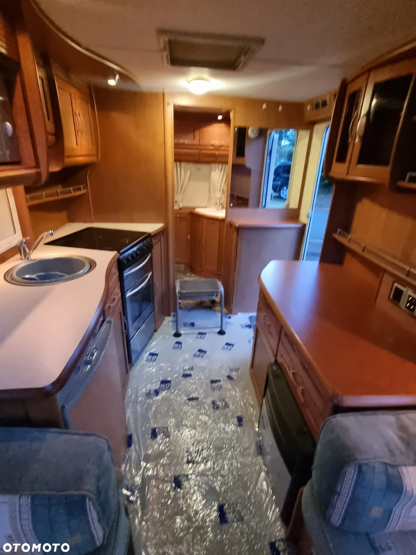 SWIFT Cameo Bessacarr 495 SL - 30