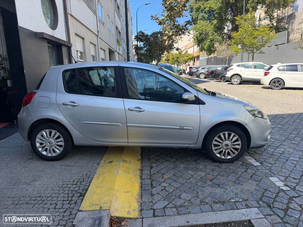 Renault Clio 1.5 dCi Confort - 5