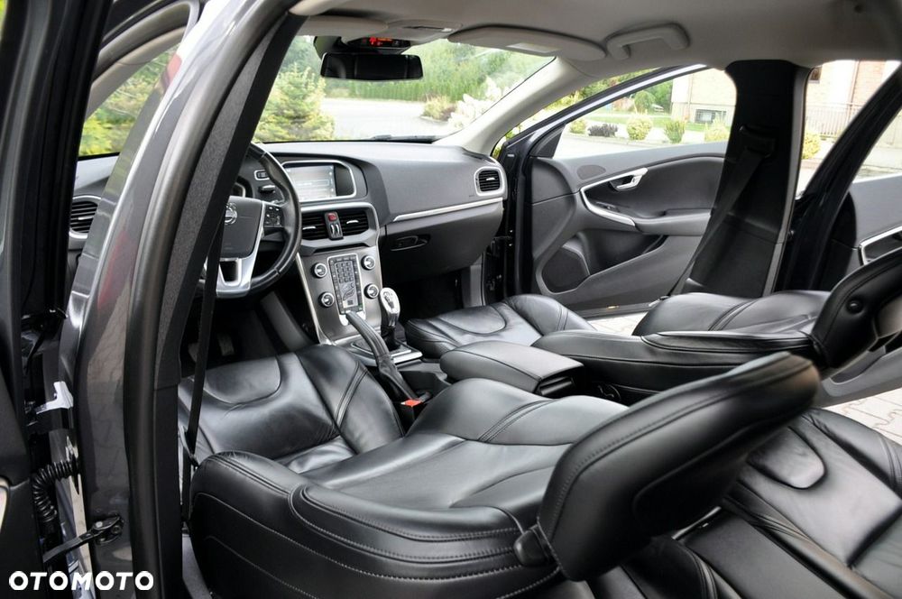 Volvo V40 - 28