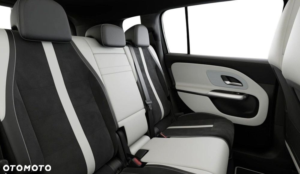 Mercedes-Benz GLB 200 mHEV 8G-eDCT - 10